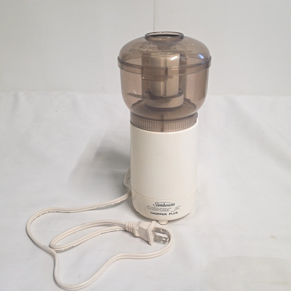 Sunbeam Oskar Jr Chopper Plus Food Processor 14131 White Vintage Mini Mincer
